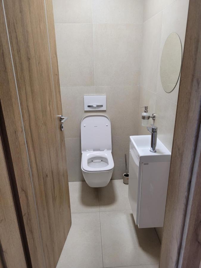 Zamek Na Dlani Mikulov Apartamento Exterior foto